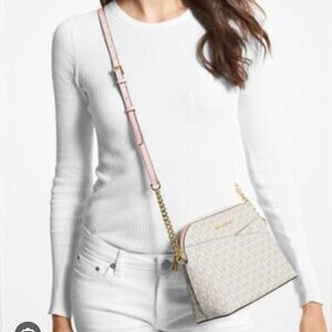 New Jet Set Travel Medium Dome Crossbody Logo Off White & Powder Blush Baby Pink